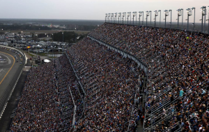 Daytona International Speedway announces earliest sellout ever for 2024 Daytona 500, three months ahead of race